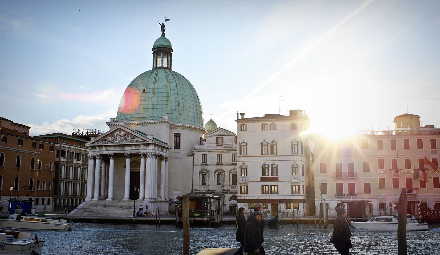 You are currently viewing Cripta din San Simeone Piccolo, Veneția