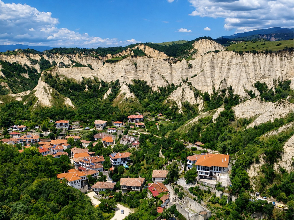 You are currently viewing Melnik, Trifon Ivanov și cei doi Isuși – Dialog cu Deva Dan-Cristian